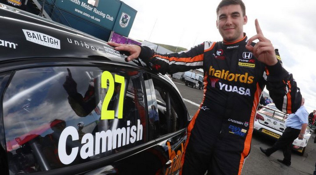 BTCC Knockhill: Cammish clinches maiden BTCC pole at Knockhill